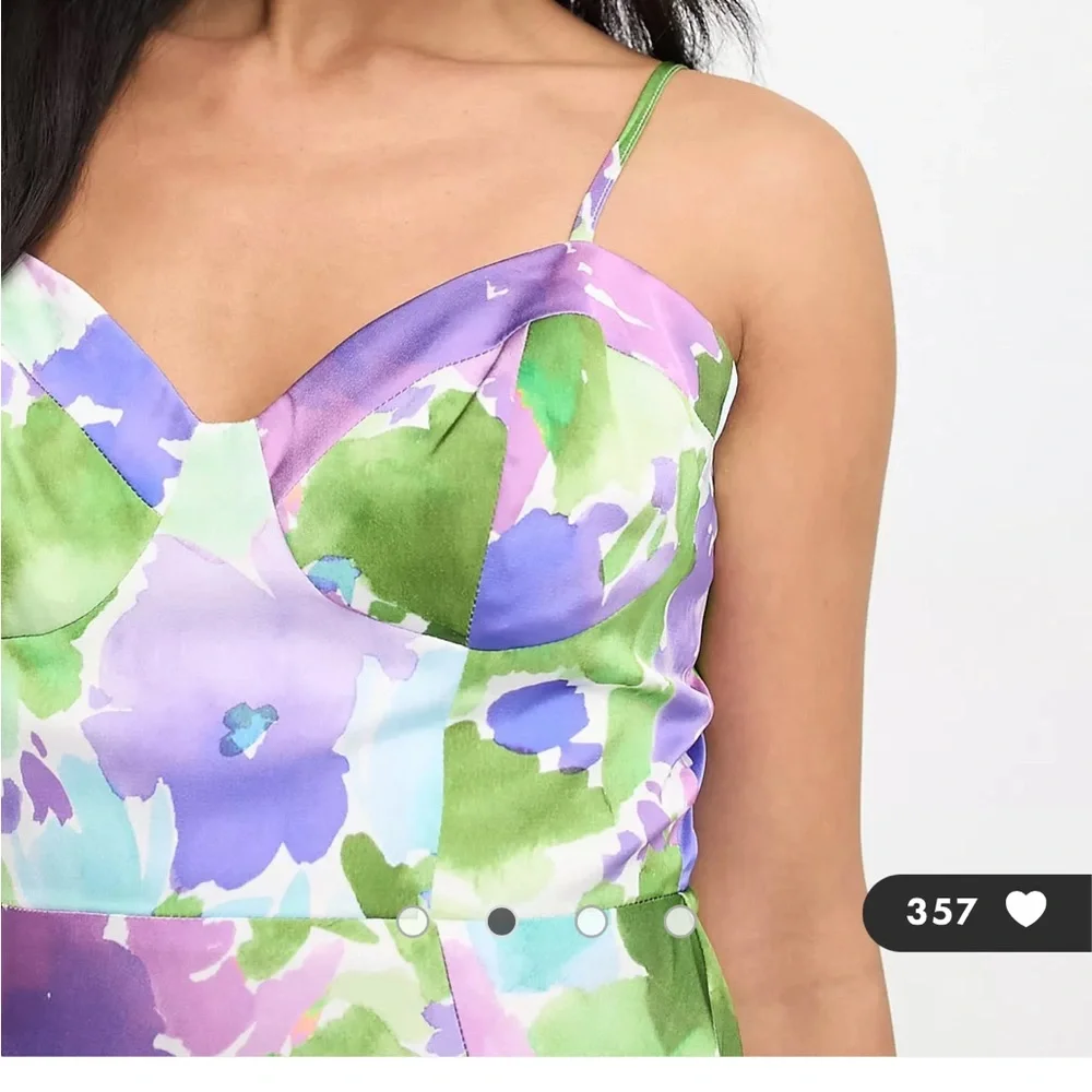 ASOS Design Satin Corset Detail Maxi Dress in Watercolor Floral Print - Picture 2 of 10